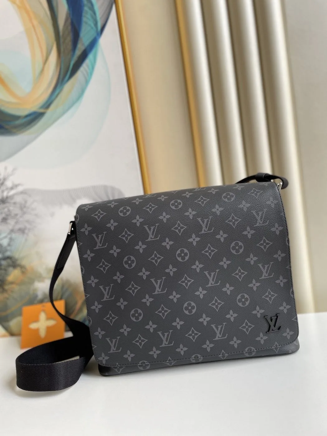 Louis Vuitton District MM Monogram Eclipse Canvas - Image 5