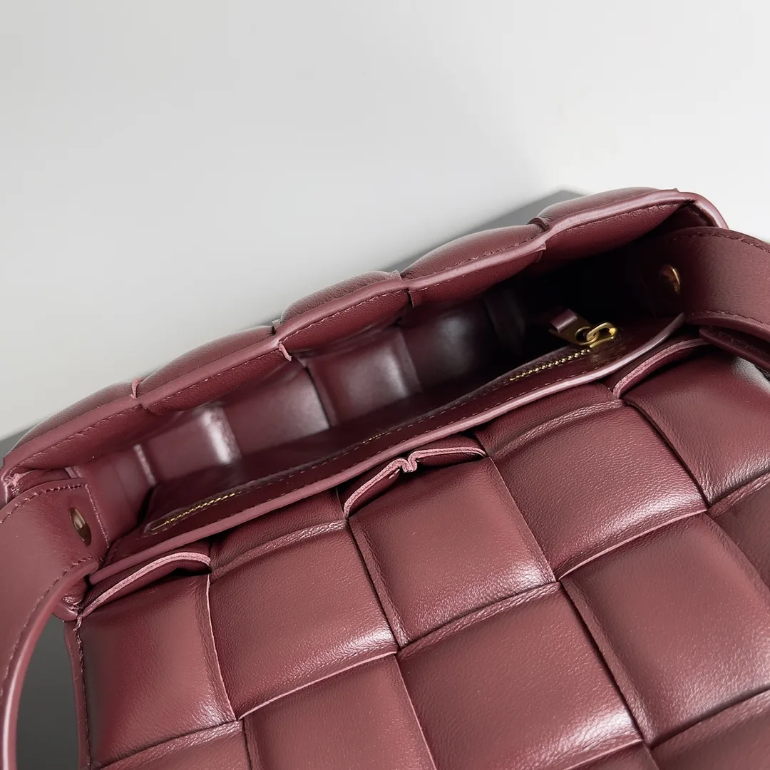 Bottega Veneta Small Padded Cassette Brown - Image 4