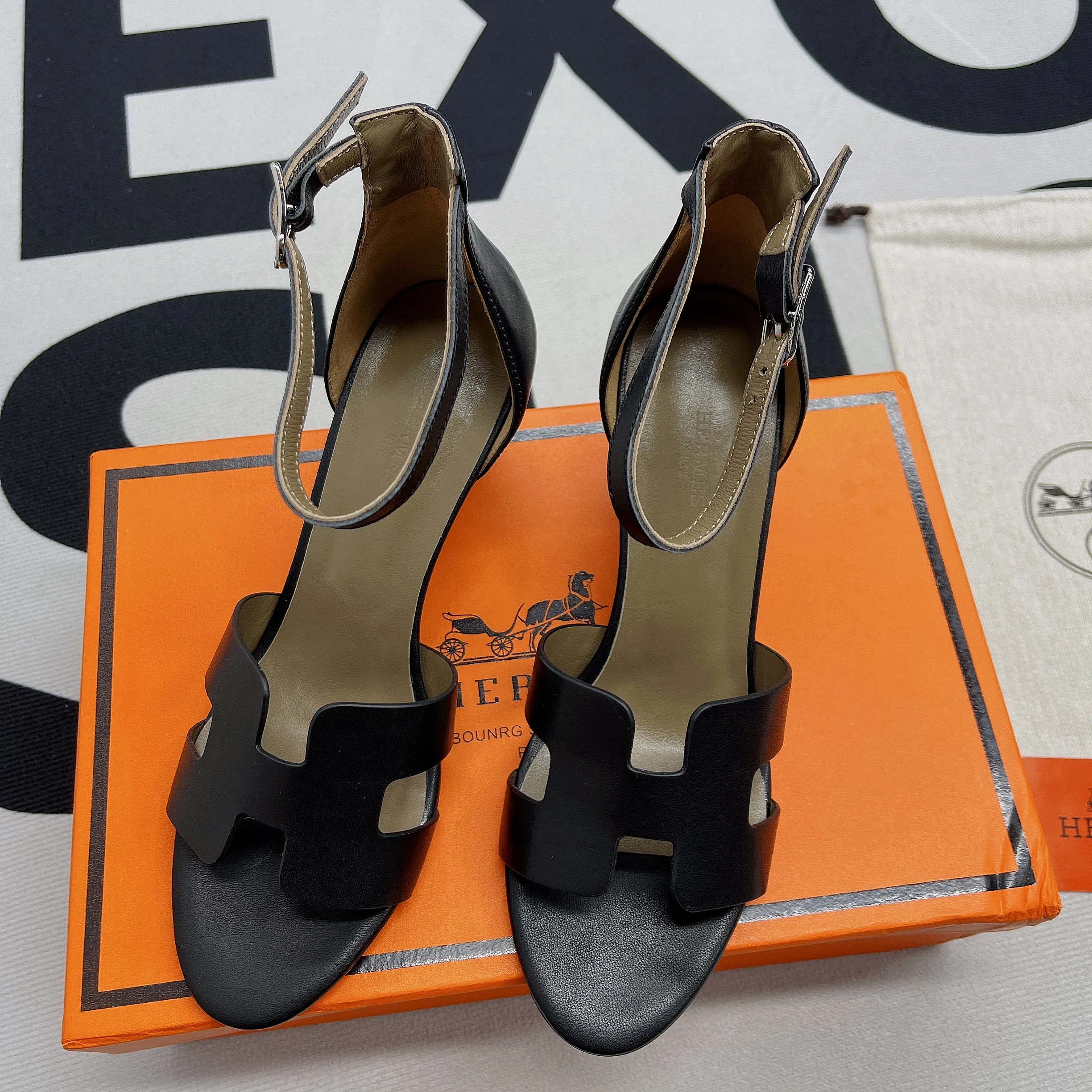 Alternative view of Hermes Legend Sandals Calfskin Leather Spring/Summer Collection Noir