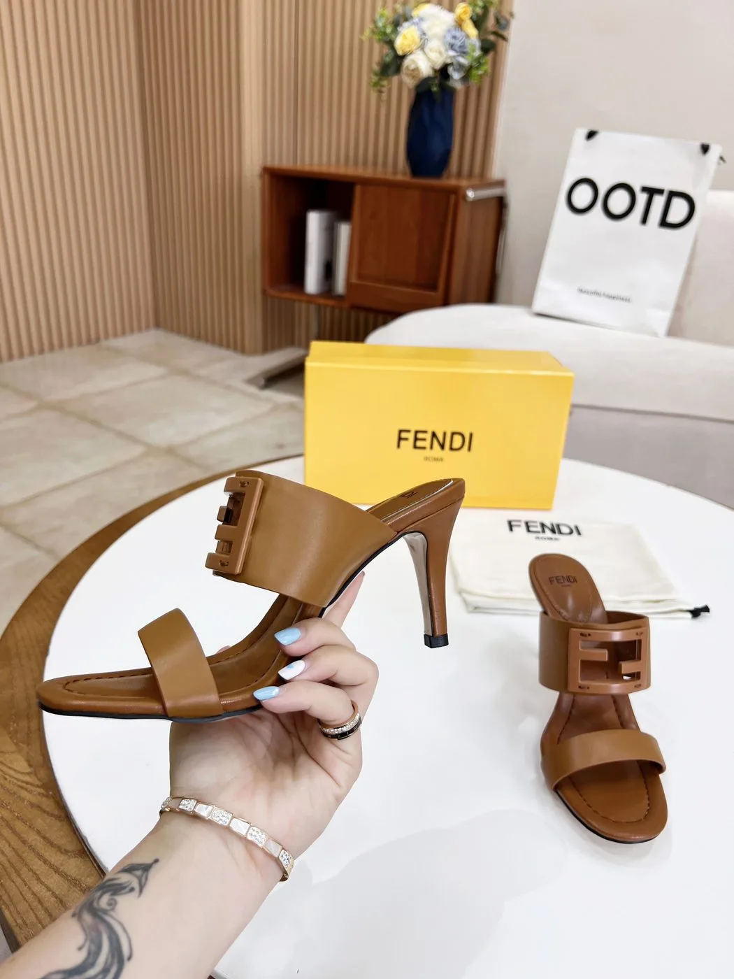 Fendi Baguette Brown Heels - Image 8