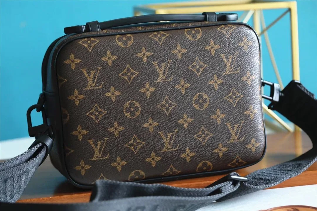 Louis Vuitton S-Lock Messenger Monogram Macassar - Image 3
