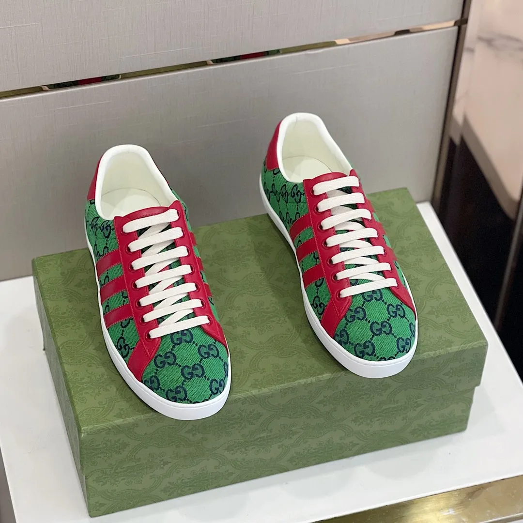 Gucci x Adidas Men’s GG Sneakers Green Red