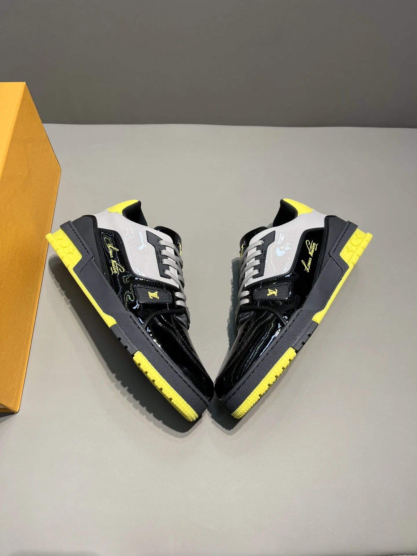 Louis Vuitton Trainer Sneaker Patent Canvas Black Virgil Abloh LV 1A9JTV - Image 9