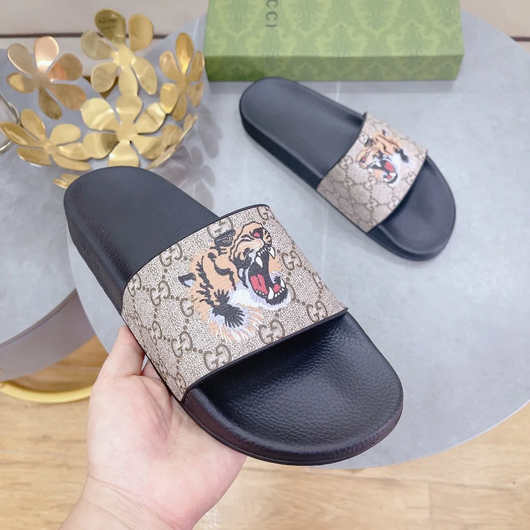 Gucci Men’s Gucci Supreme Slides With Tiger Black And Gray - Image 9