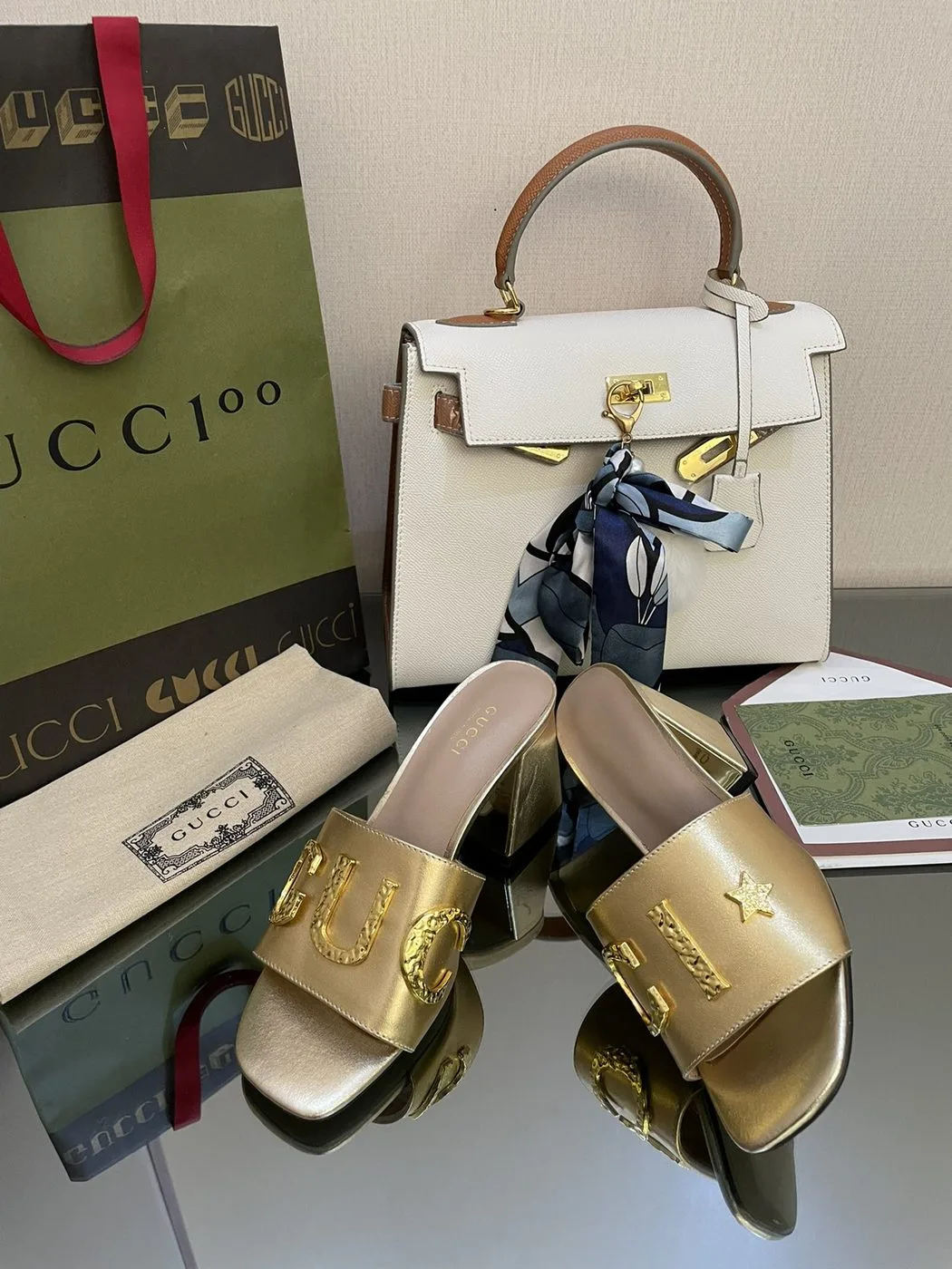 Gucci Women’s ‘Gucci’