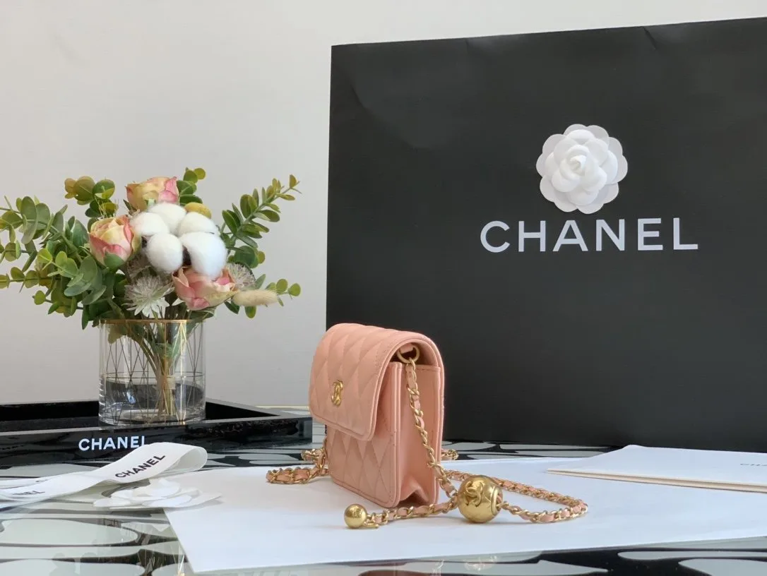 Alternative view of Chanel CO-CO Wallet On Chain / Gold Hardware Pink