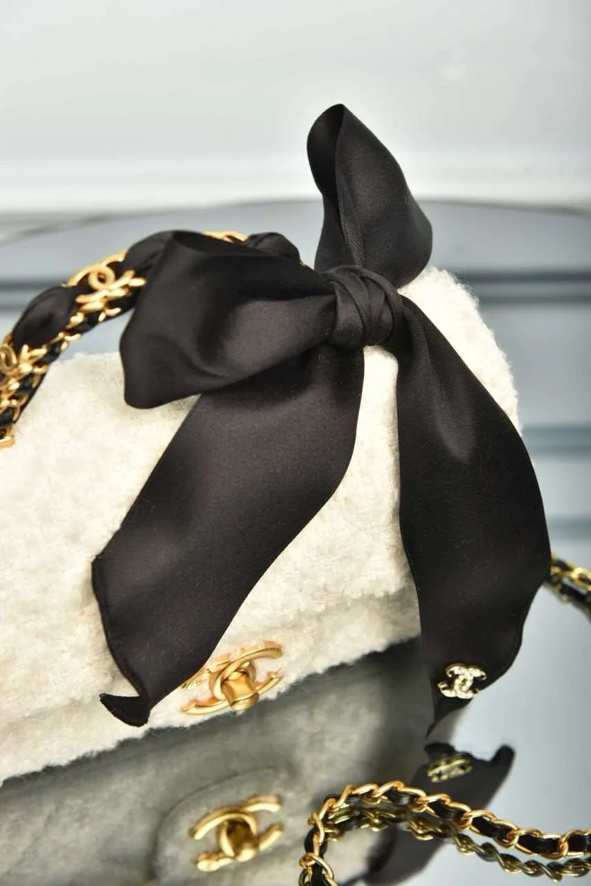 Mini Bag with Handle and Flap White - Image 7