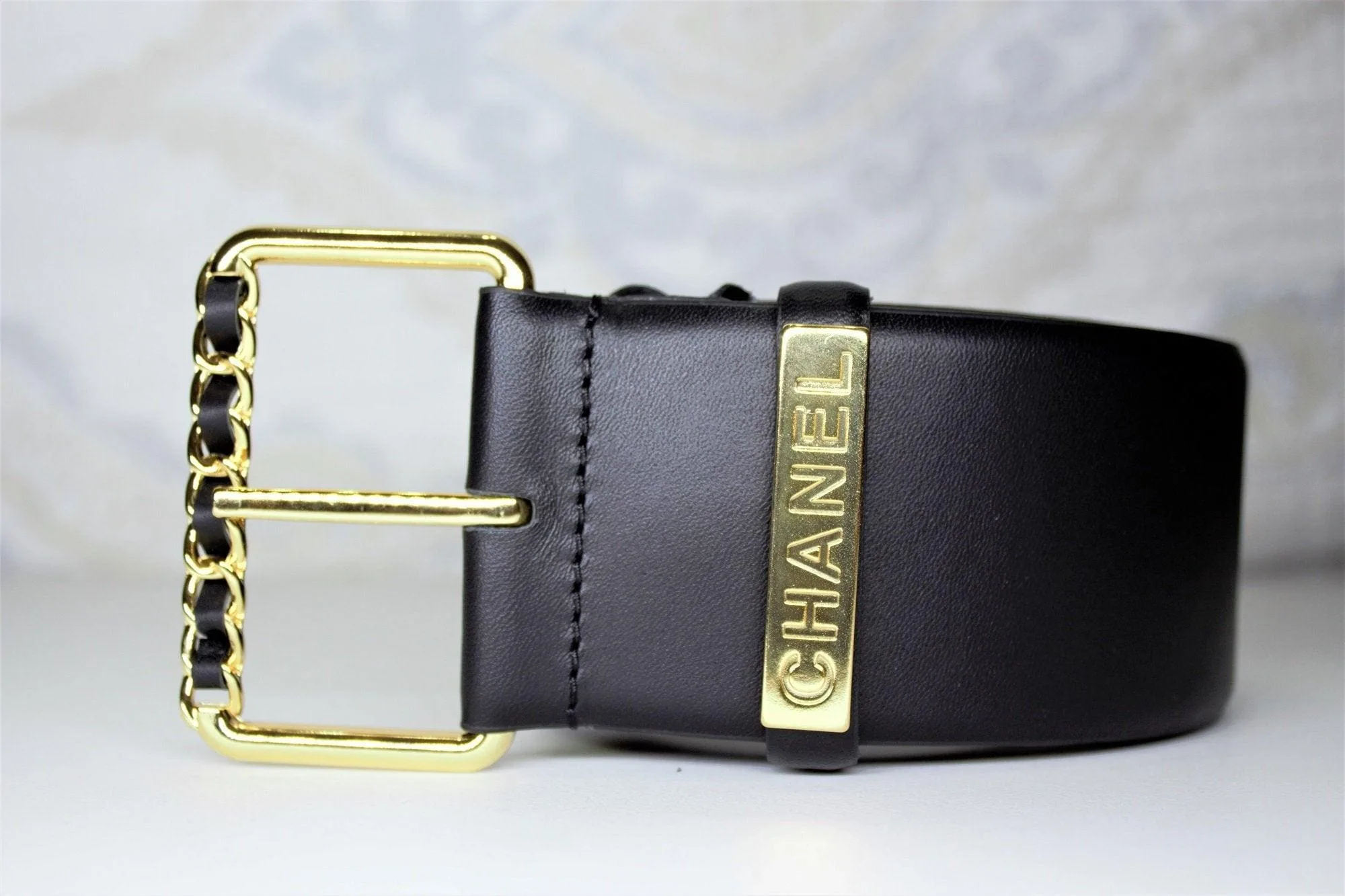 Larger Leather Belt Gold Buckle - Image 3