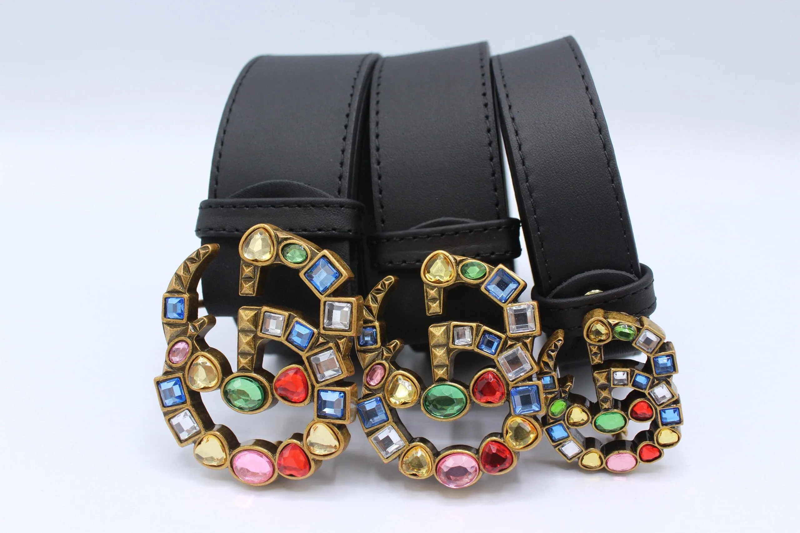 UrbanValore Leather belt with