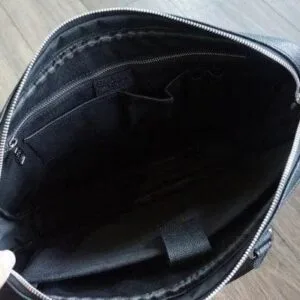 Alternative view of Amazing Porte-Documents Voyage PM Taiga Leather
