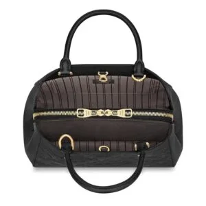 Alternative view of Montaigne MM Black