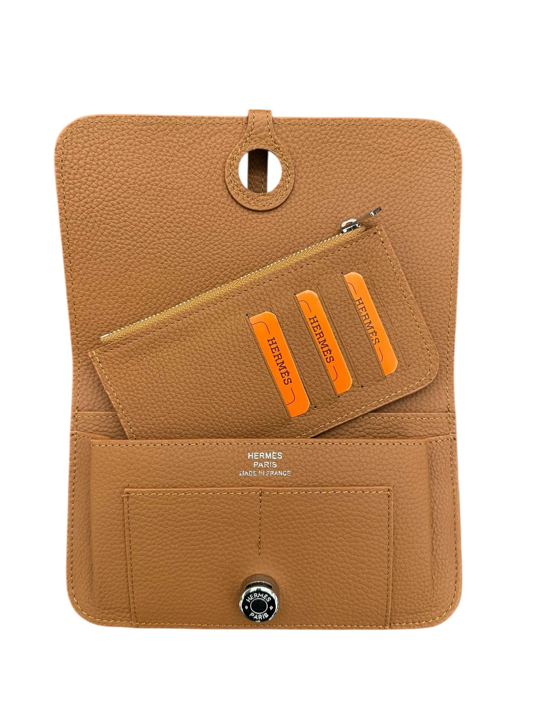 Amazing Tan Clemence Leather Dogon Travel Wallet - Image 2
