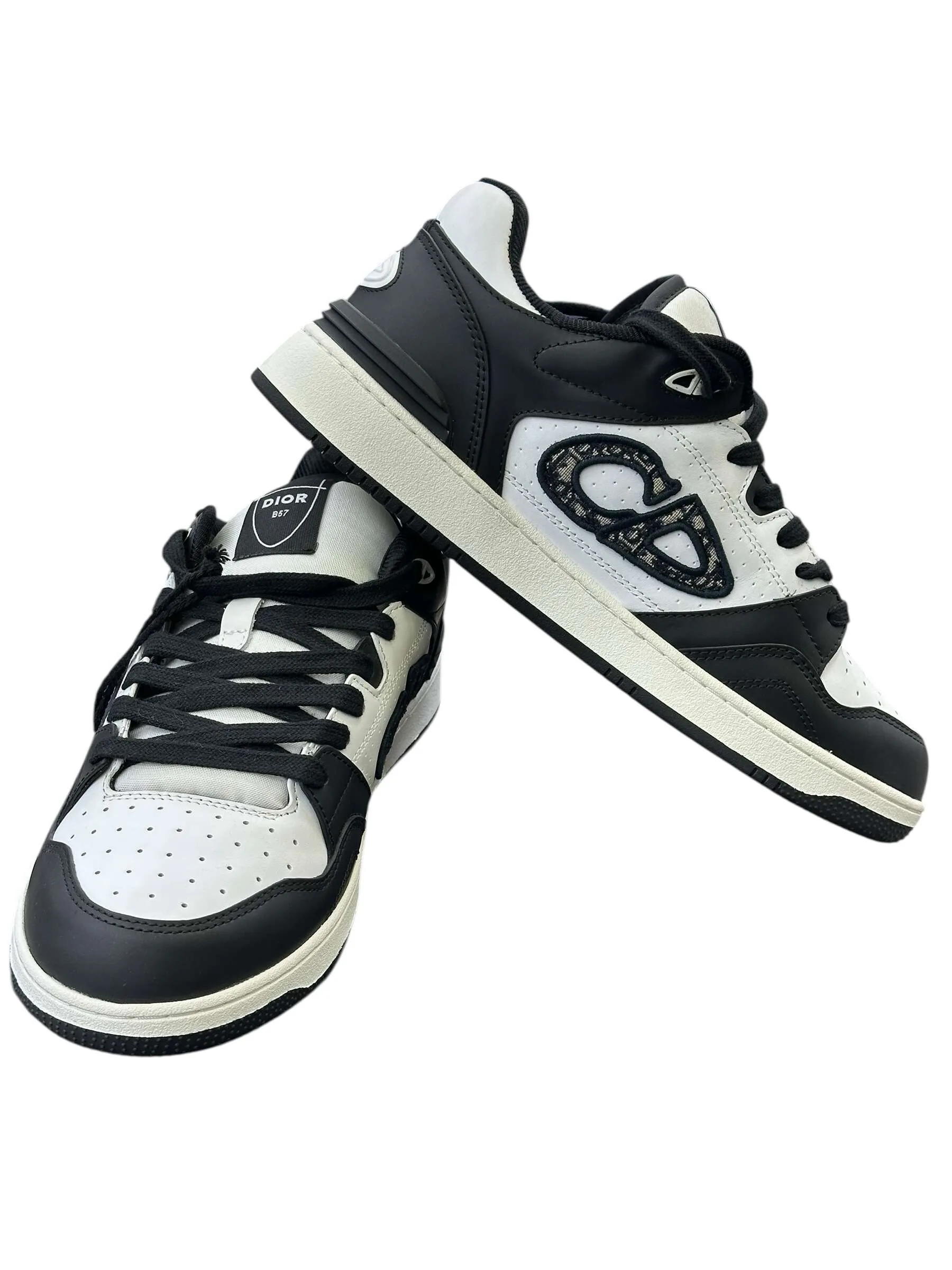 B57 Dribble Low-Top Sneaker Black - Image 5
