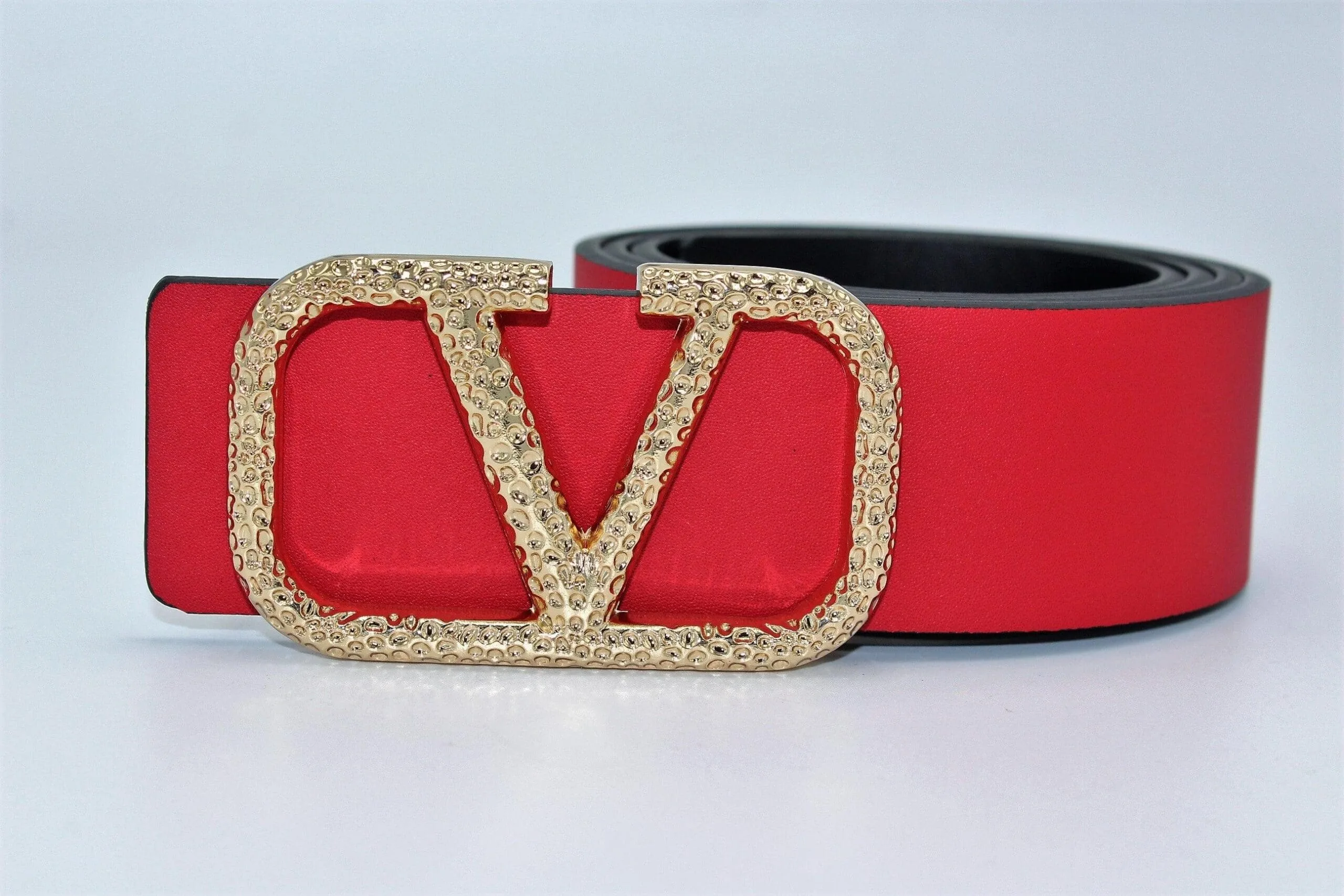 REVERSIBLE V LOGO SIGNATURE BELT IN GLOSSY CALFSKIN - Image 2