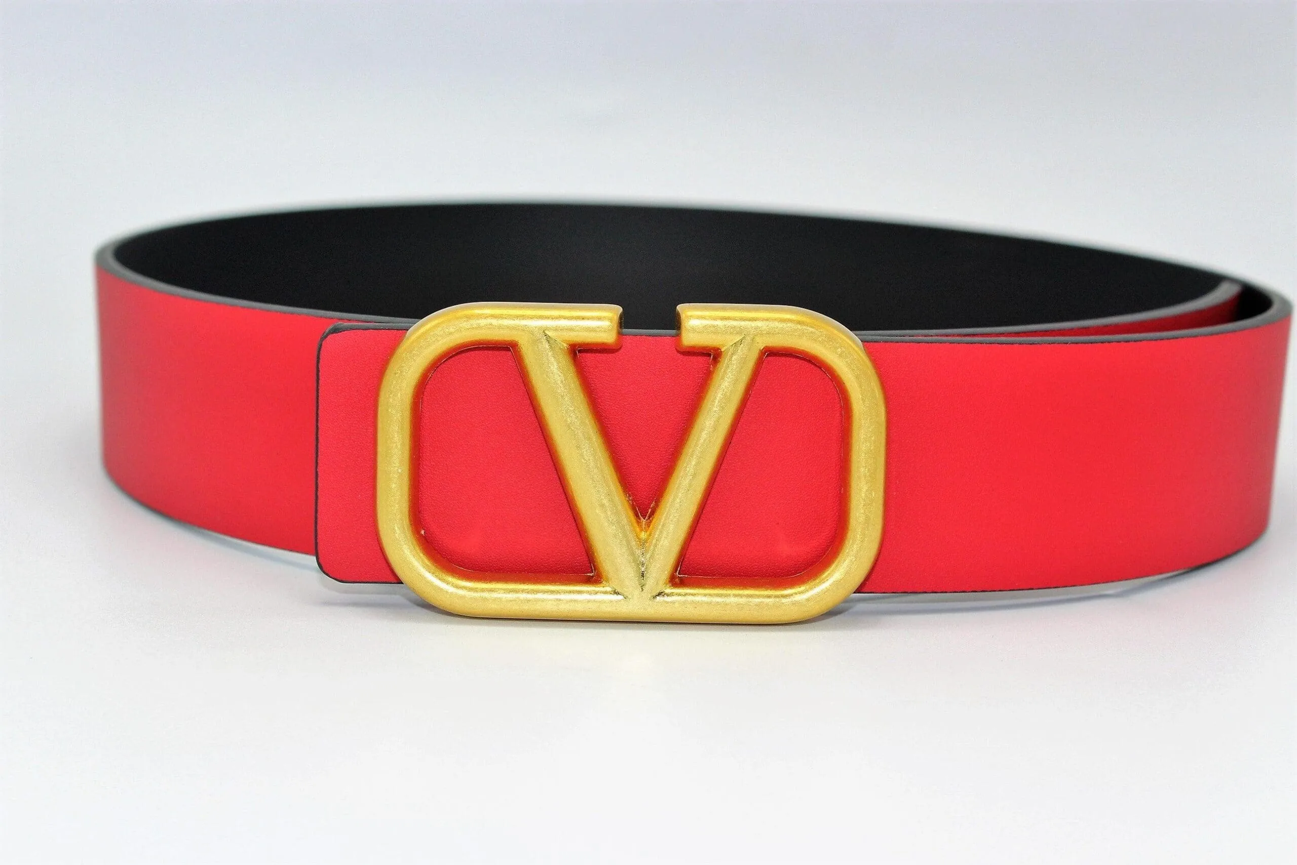 REVERSIBLE V LOGO SIGNATURE BELT IN GLOSSY CALFSKIN - Image 3