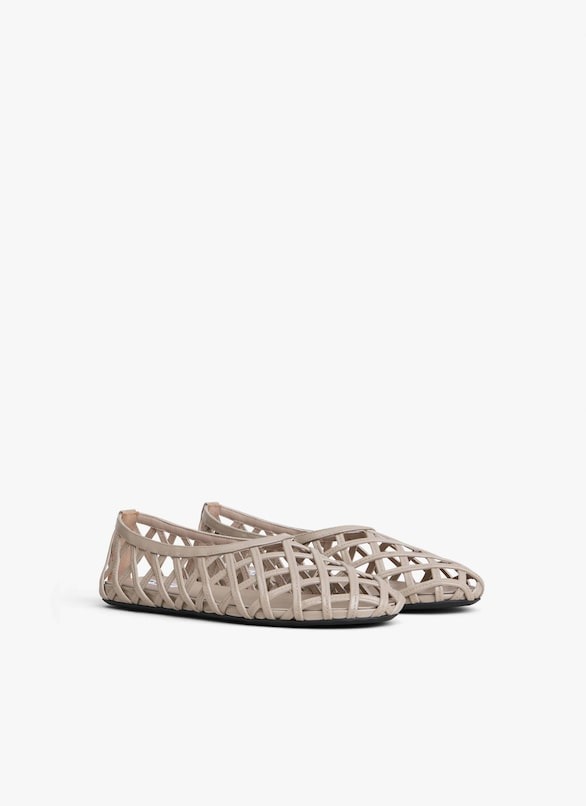 Alaia Case Ballet Flats In Grege Patent - AA3A045CK212 - 824 - Image 2