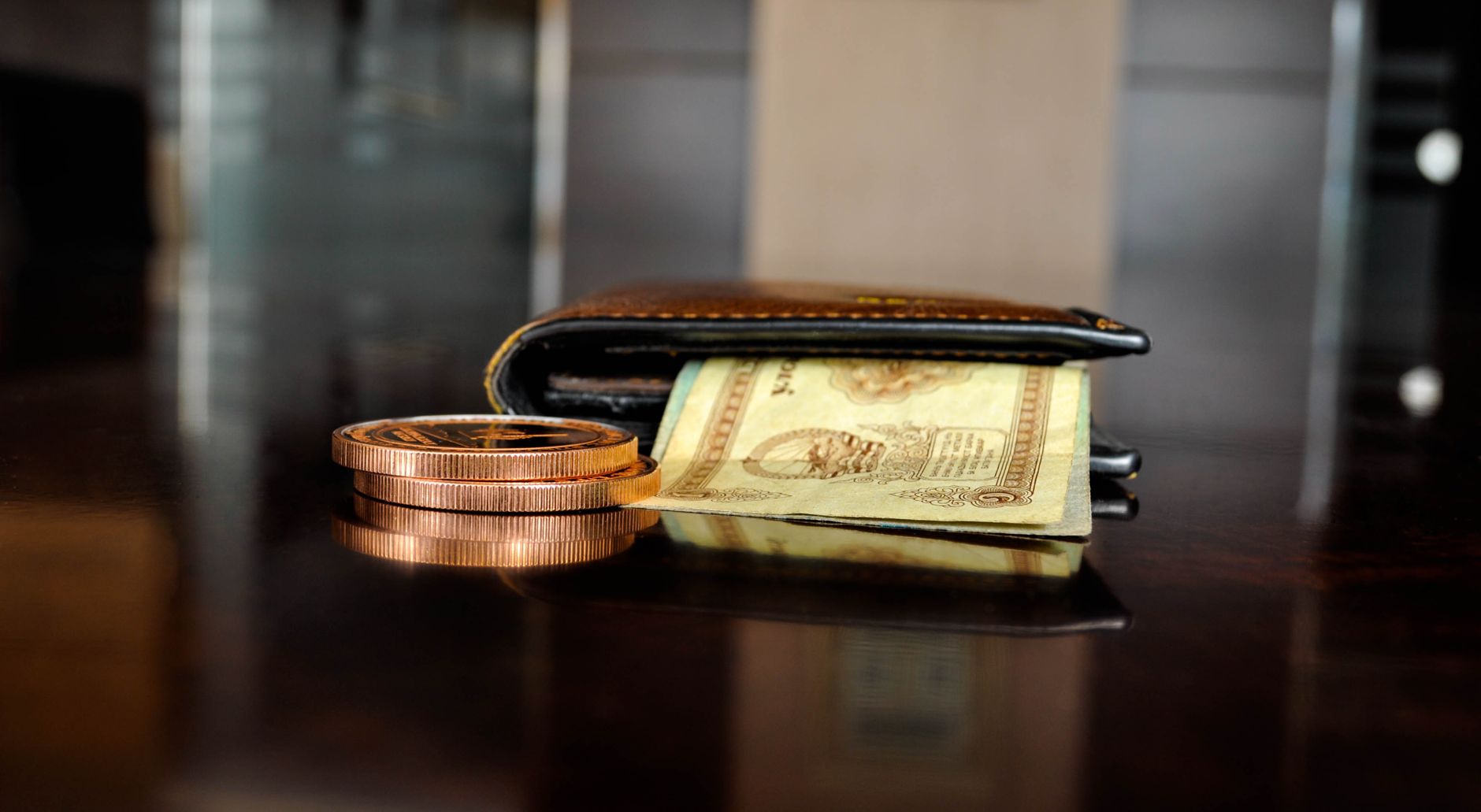 Best Bottega Veneta Wallet to Buy in 2026