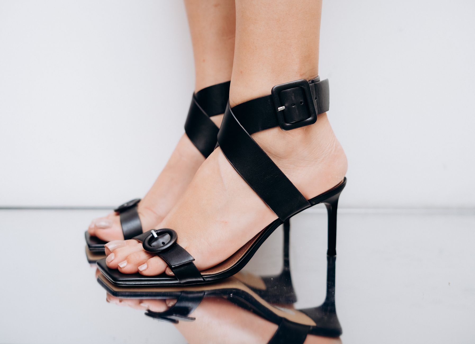 Dior Sandals Review: Is It Worth It?
