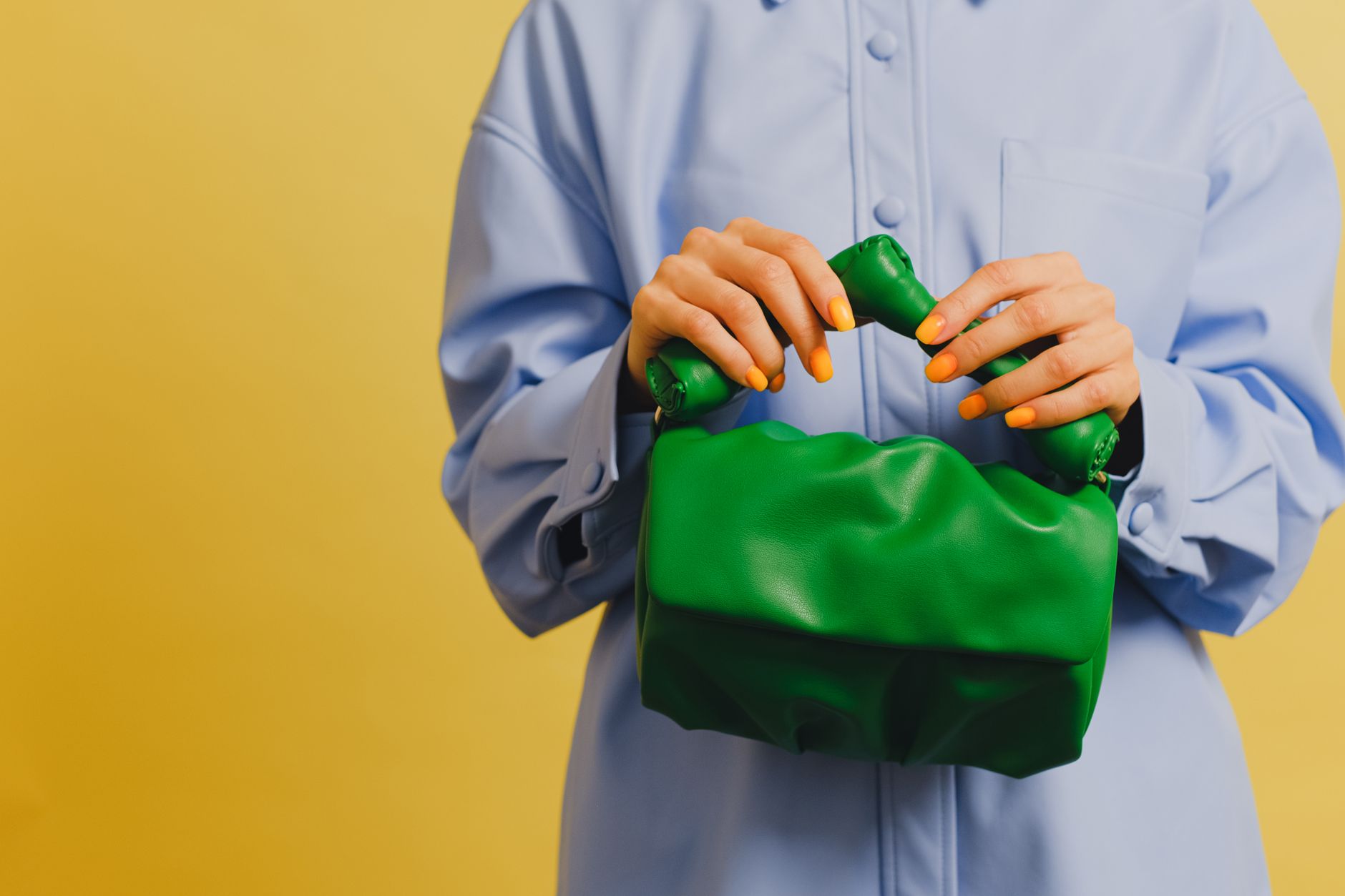 How to Style a Bottega Veneta Bag: Complete Guide
