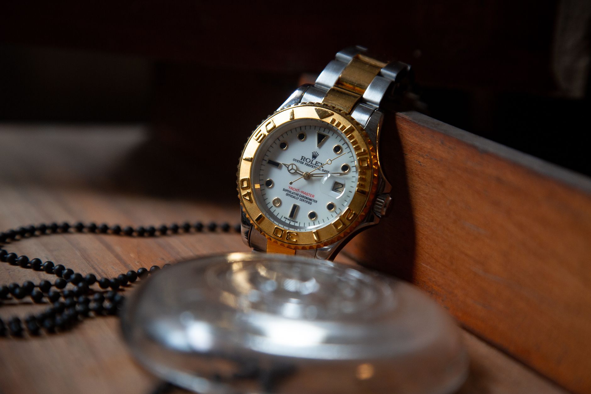 How to Style a Rolex Wallet: Complete Guide