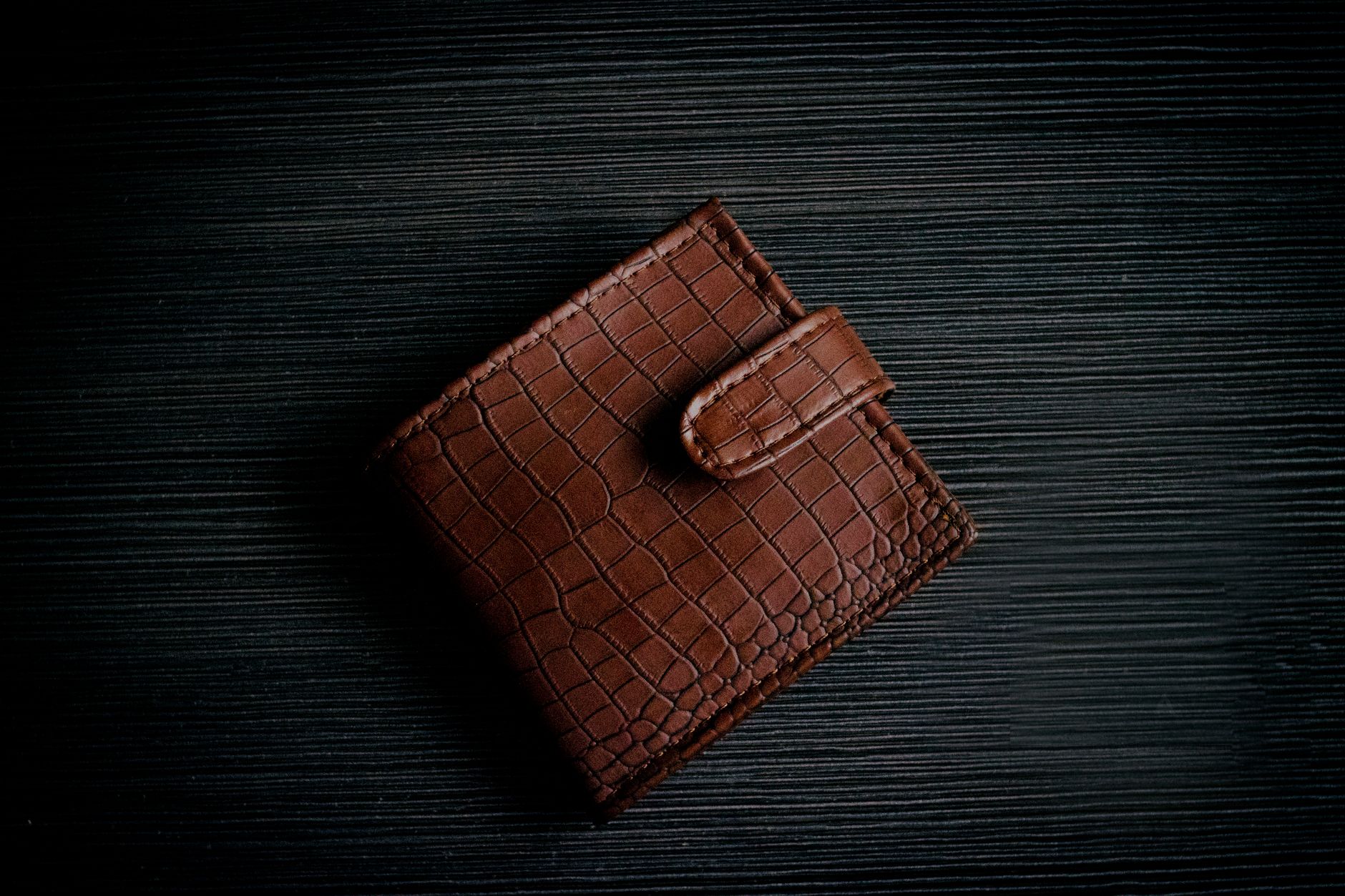 Top Luxury Wallet Trends for 2026