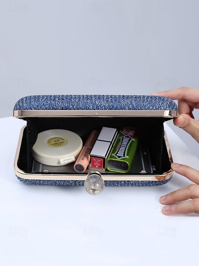Women’s Pearl Straw Clutch - Image 5