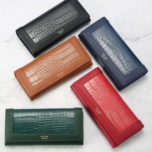 Alternative view of Women’s Crocodile Pattern Faux Leather Long Wallet
