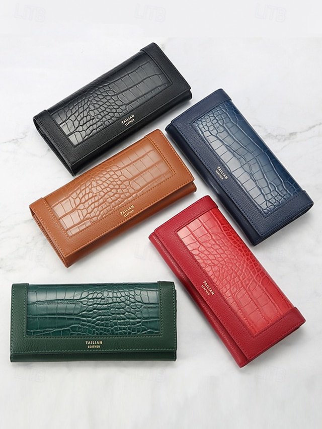 Women’s Crocodile Pattern Faux Leather Long Wallet - Image 2
