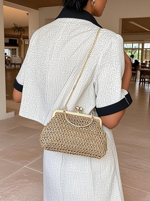Women’s Vintage Woven Straw Handbag - Image 5