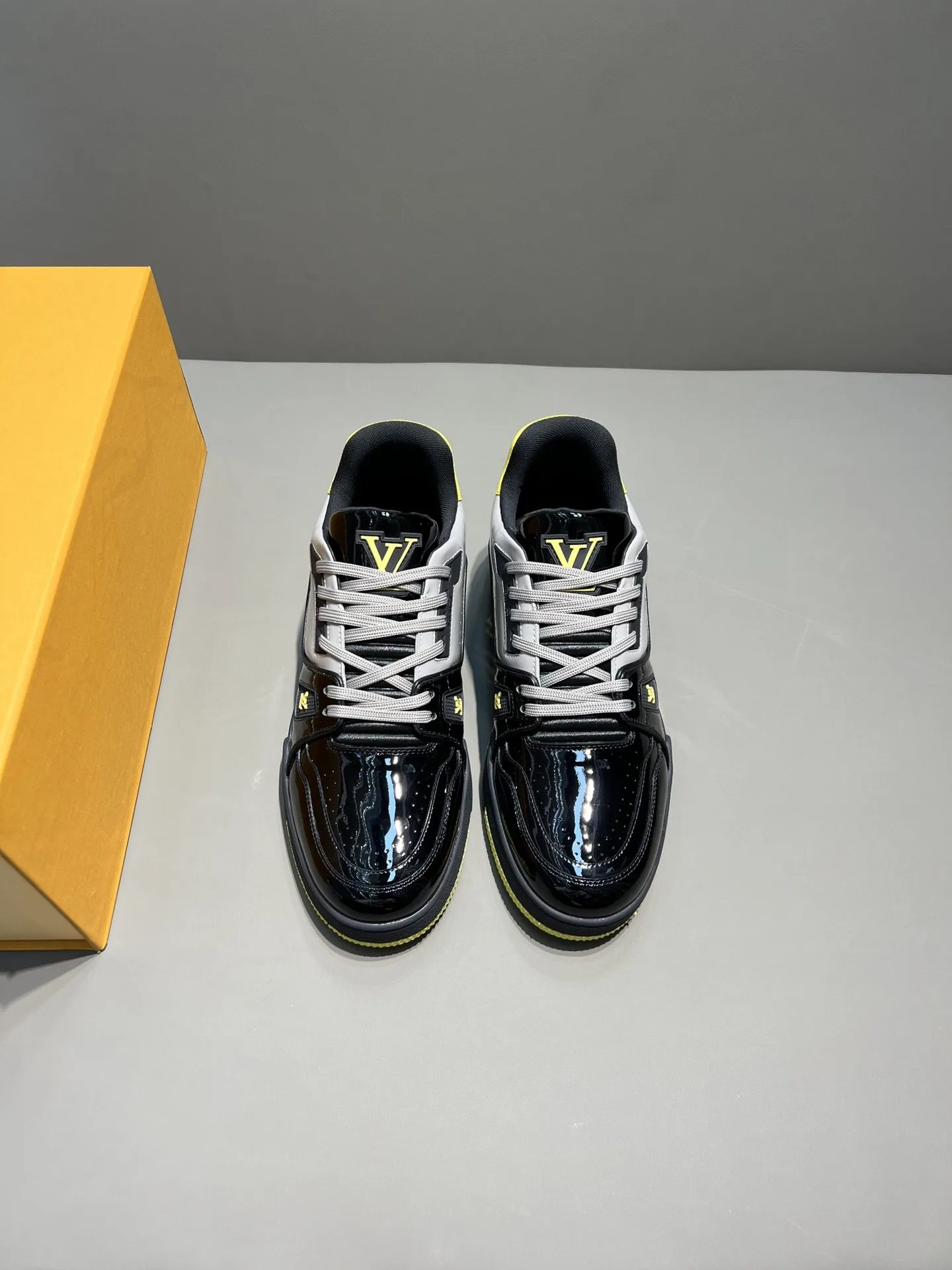 Louis Vuitton Trainer Sneaker Patent Canvas Black Virgil Abloh LV 1A9JTV - Image 4