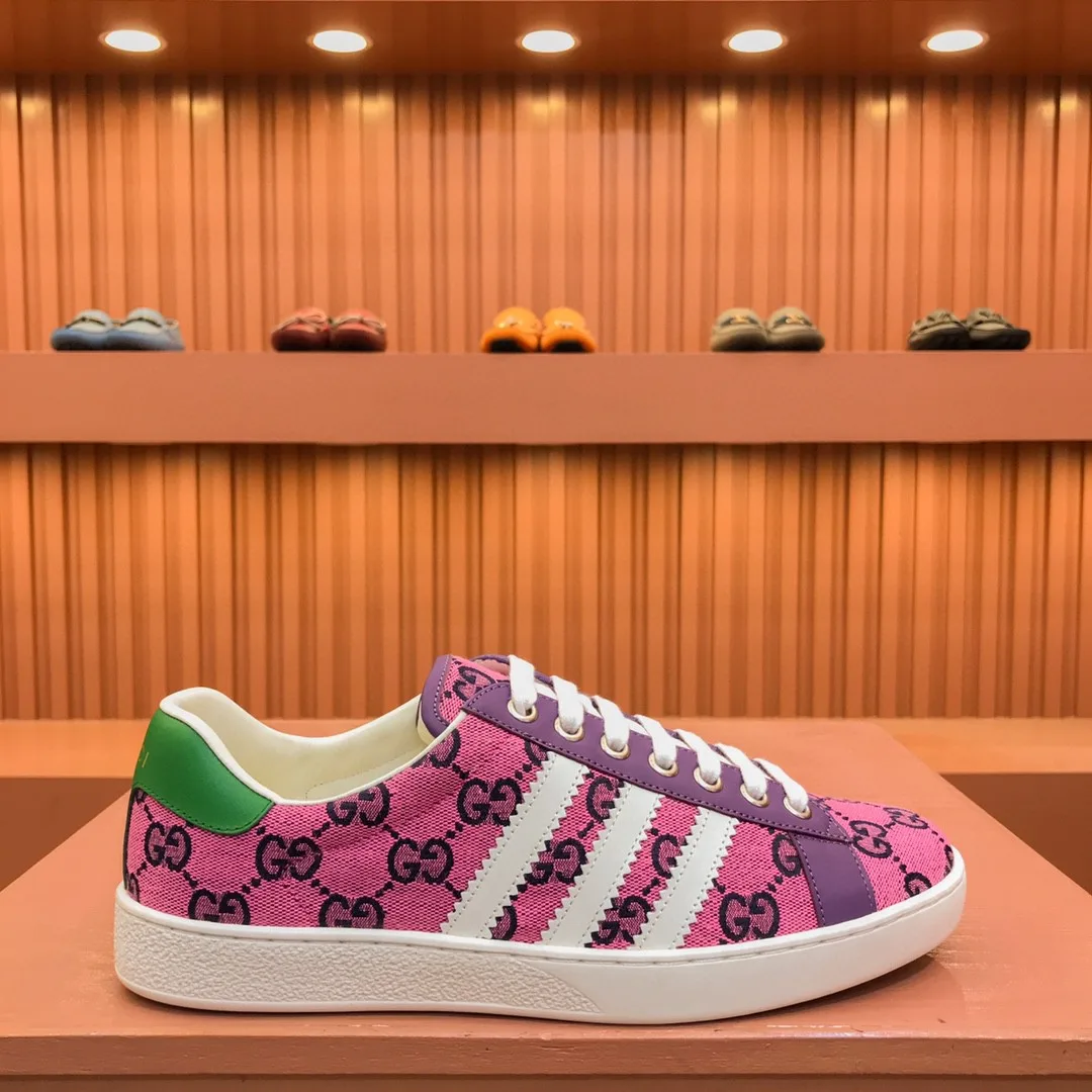 Gucci x Adidas Men’s With GG Sneakers Pink - Image 6