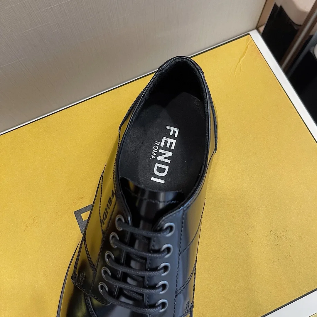 Fendi Force Shiny Black Shoes - Image 3