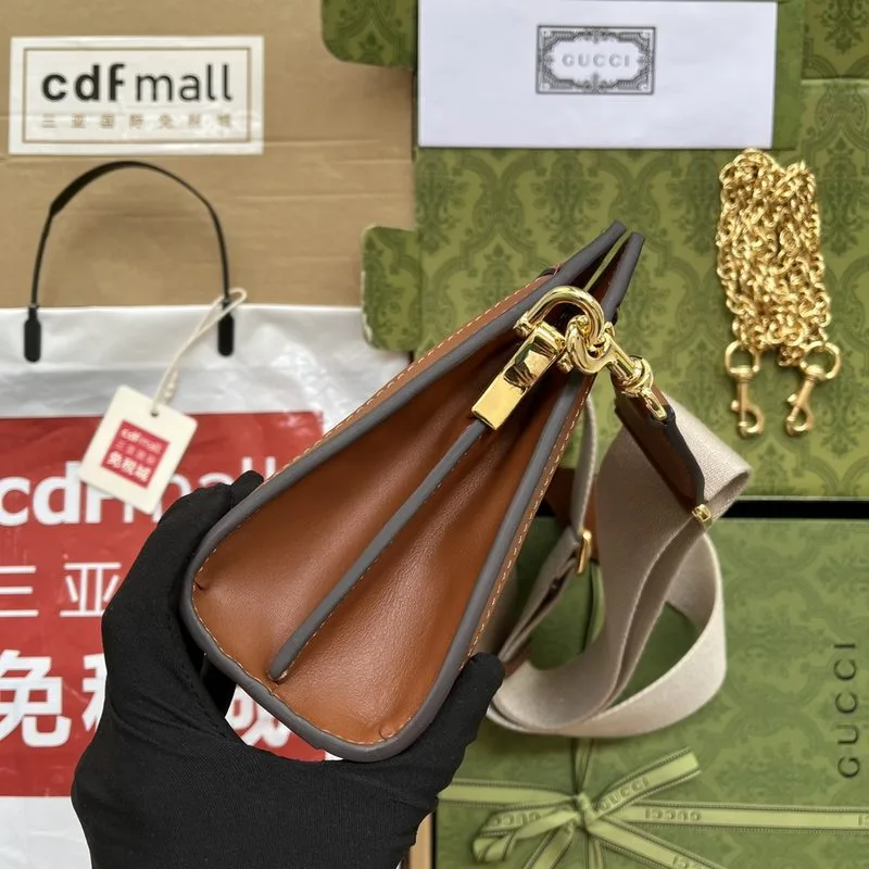 Gucci GG Matelassé Small Bag / Brown - Image 4