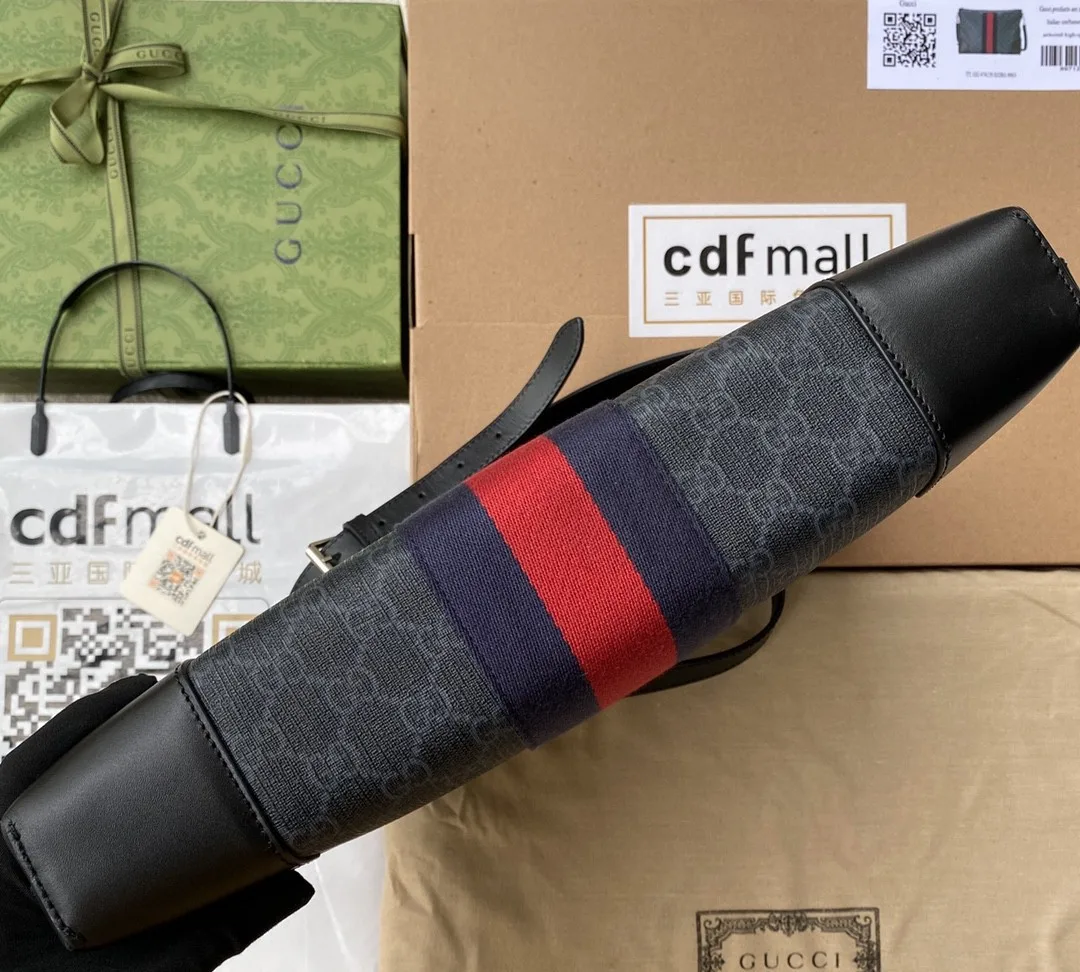 Gucci Black Messenger Black/Grey GG Supreme Canvas Blue And Red Web / - Image 3