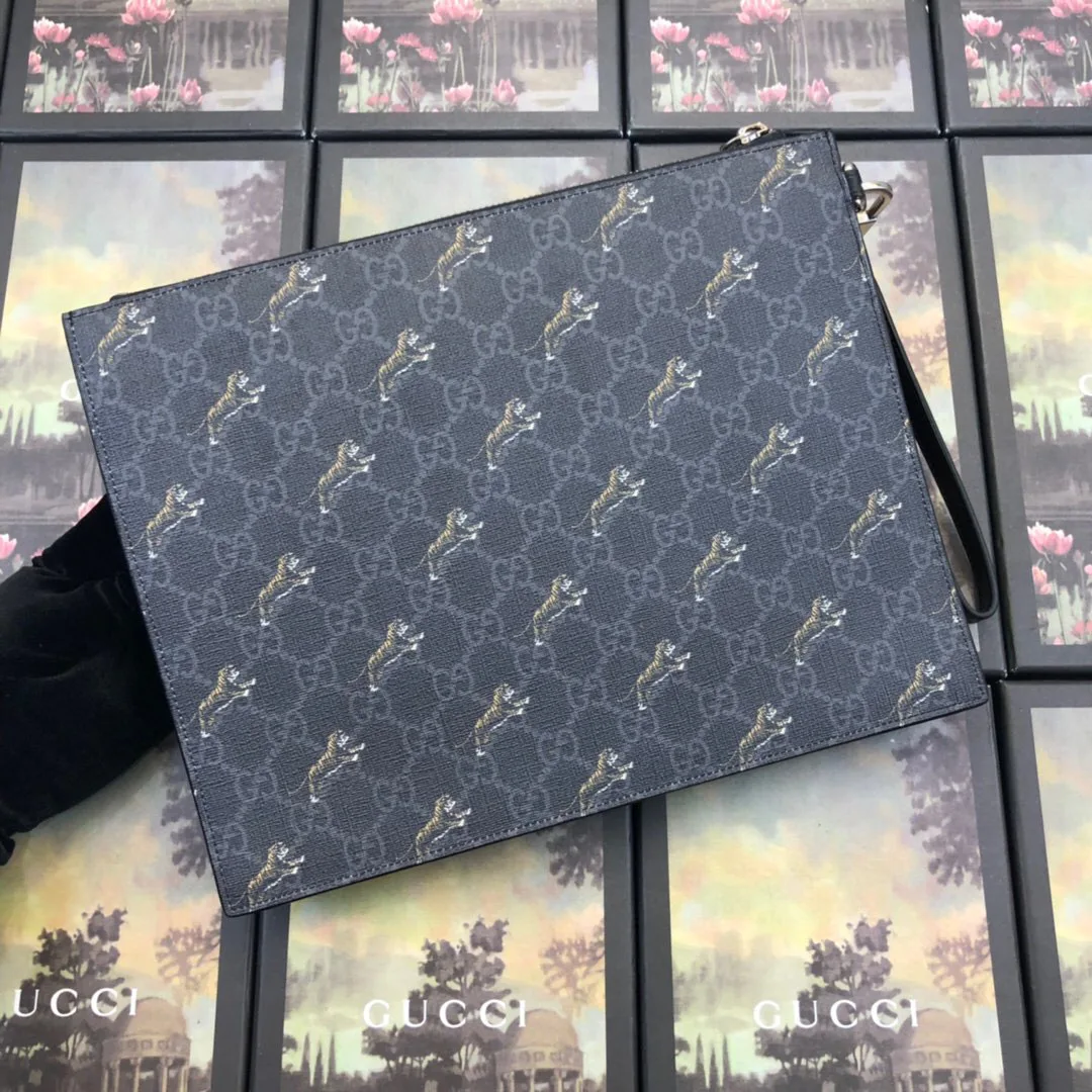 Gucci Tiger Print Pouch Light Grey Black , Mens Pouch / - Image 8