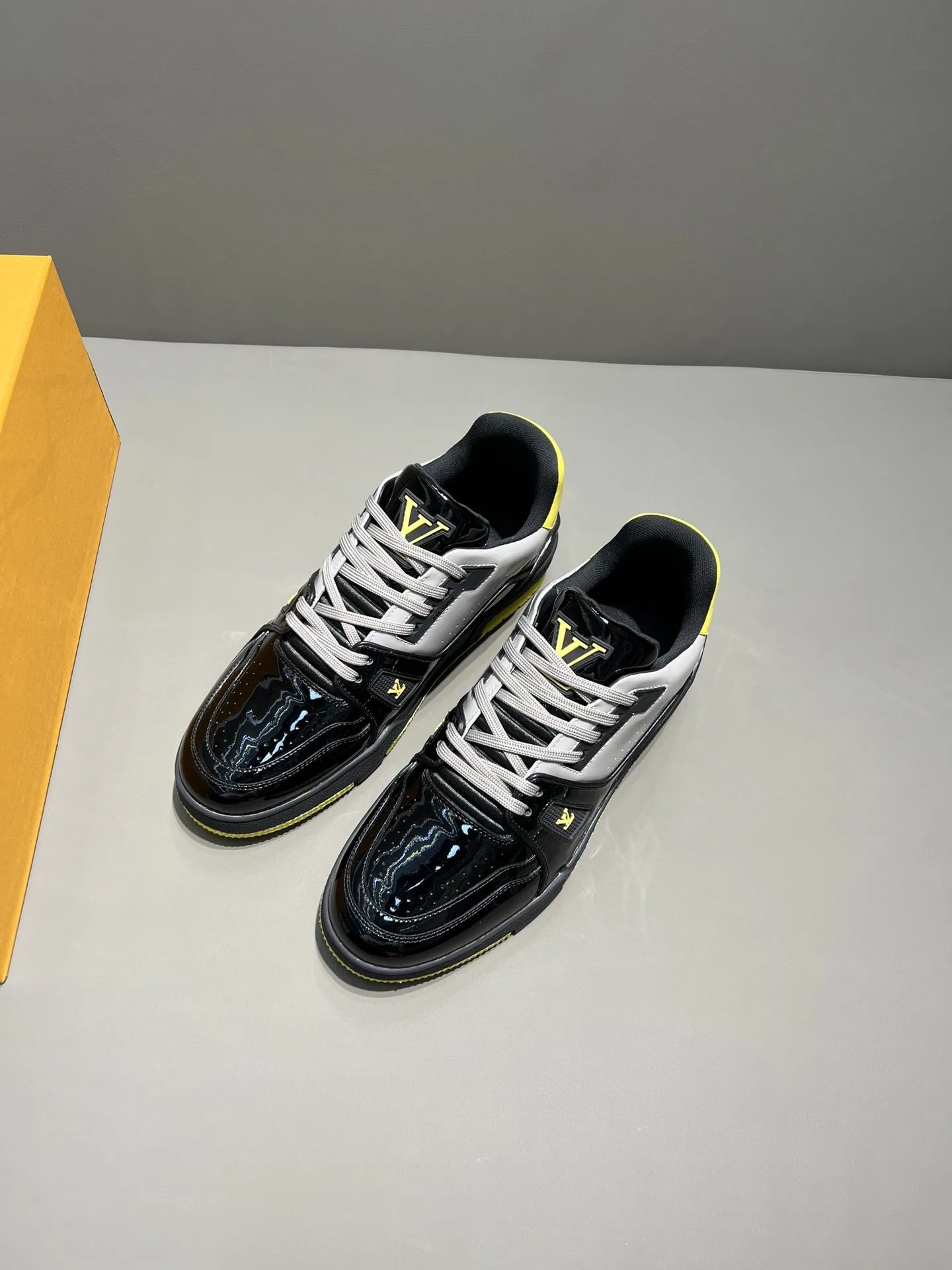 Louis Vuitton Trainer