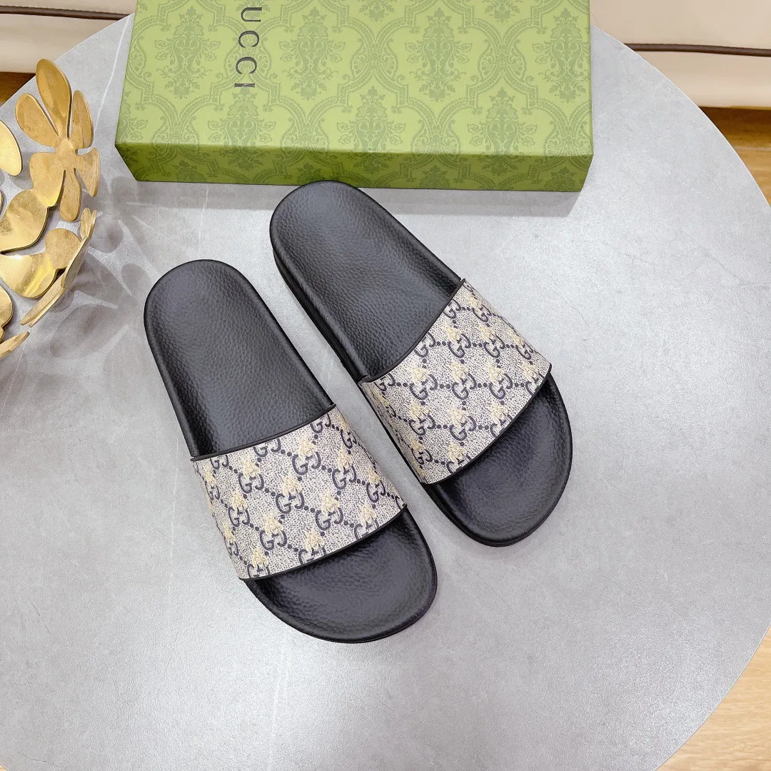 Gucci Women’s GG Slide Sandal With Bees Black - Image 7