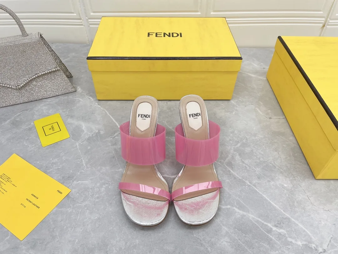 Fendi First Pink