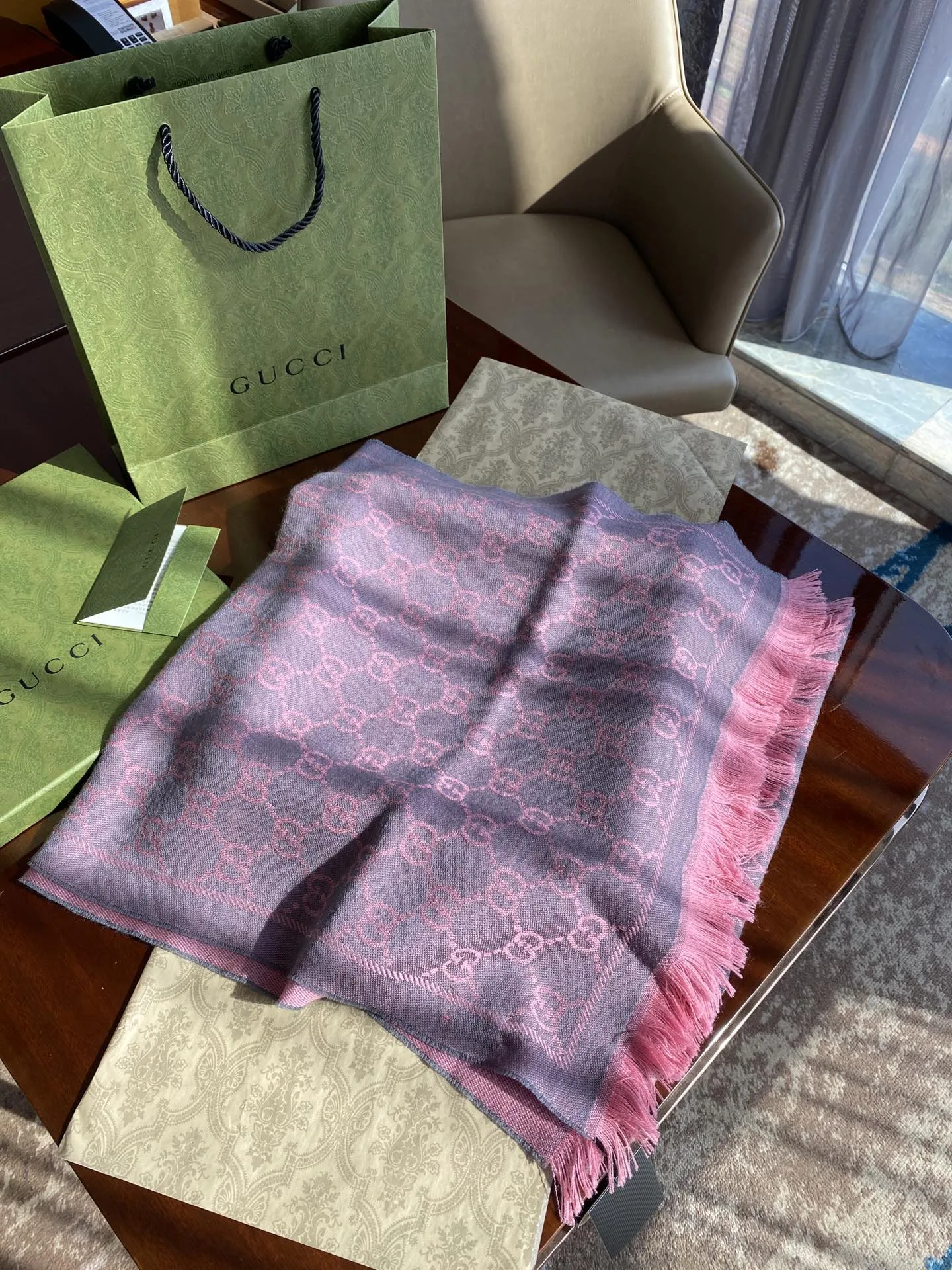 Gucci GG Lamé Lacquard Stole Scarf Pink / - Image 8