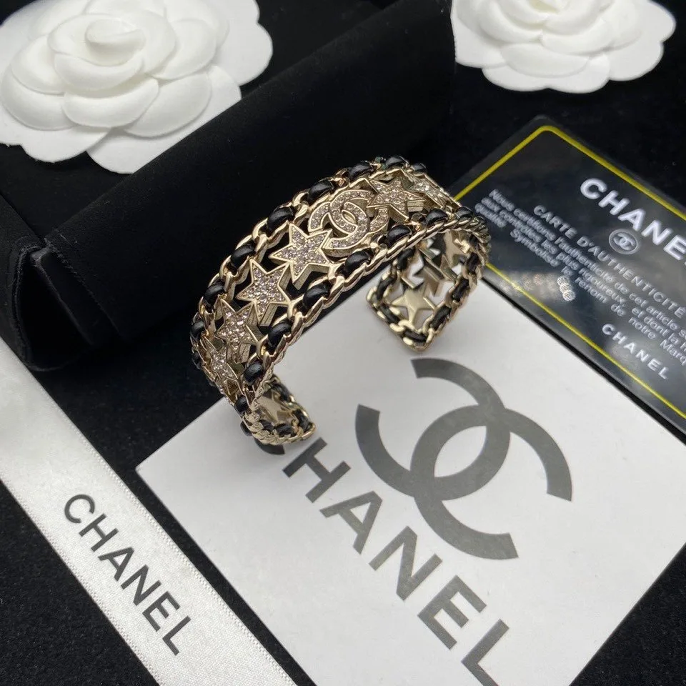 Alternative view of Chanel Star Bracelet Gold