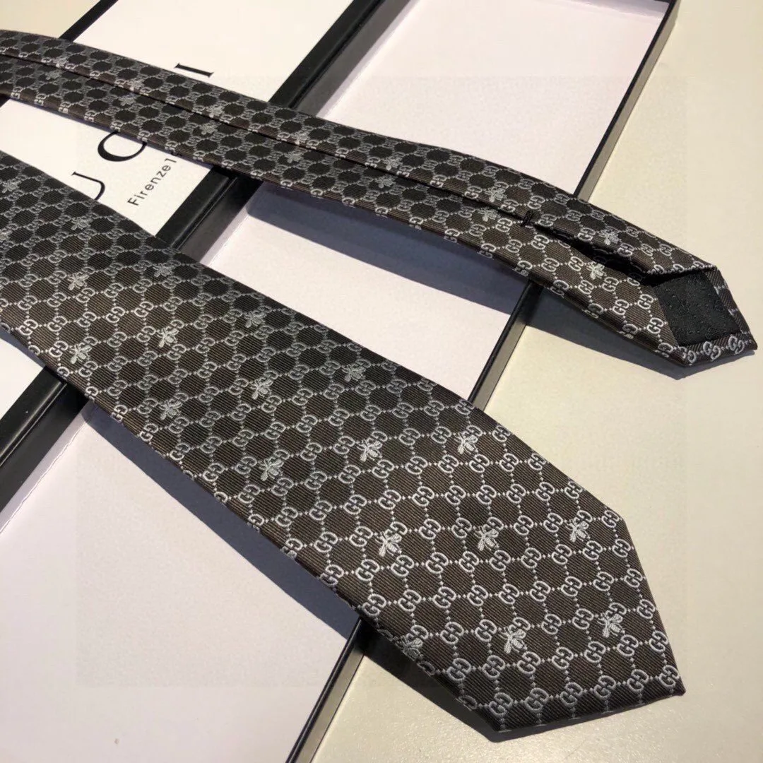 Alternative view of Gucci GG Bees Silk Tie Black GG Men