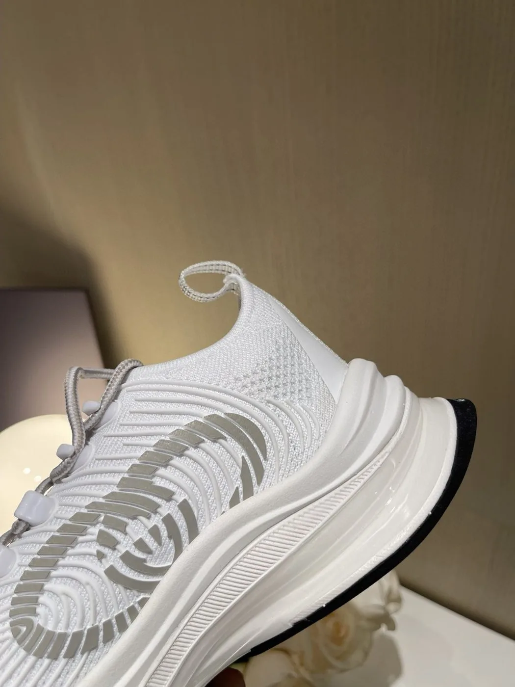 Gucci Run Women’s Sneaker White - Image 2