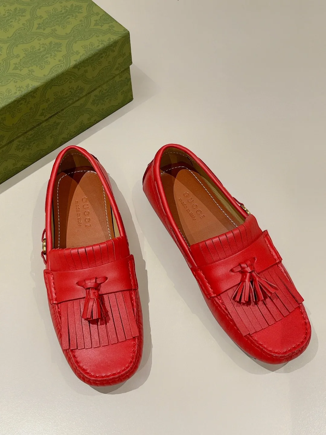 Gucci Men’s Loafer With Driver Interlocking G Red - Image 3