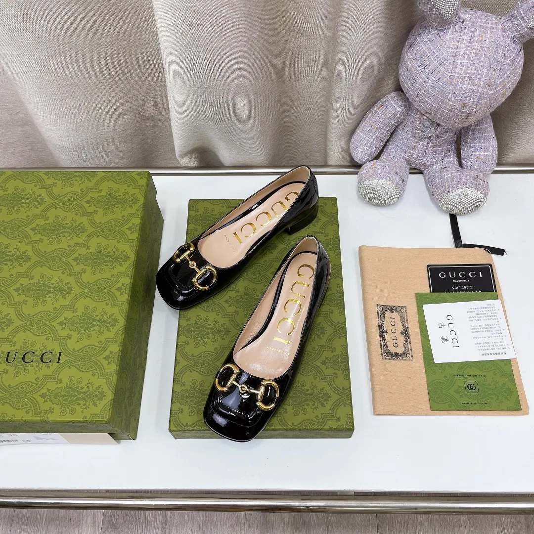 Gucci Women’s Ballet Flat With Horsebit Red - Image 4
