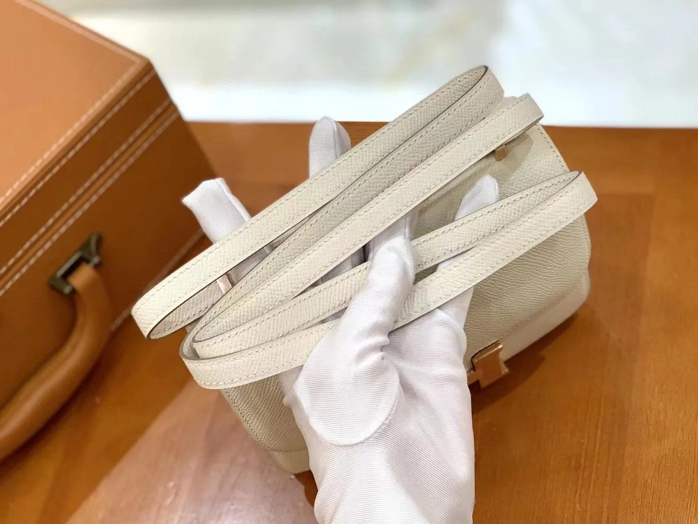 Hermes Constance 23 Epsom Beige - Image 4
