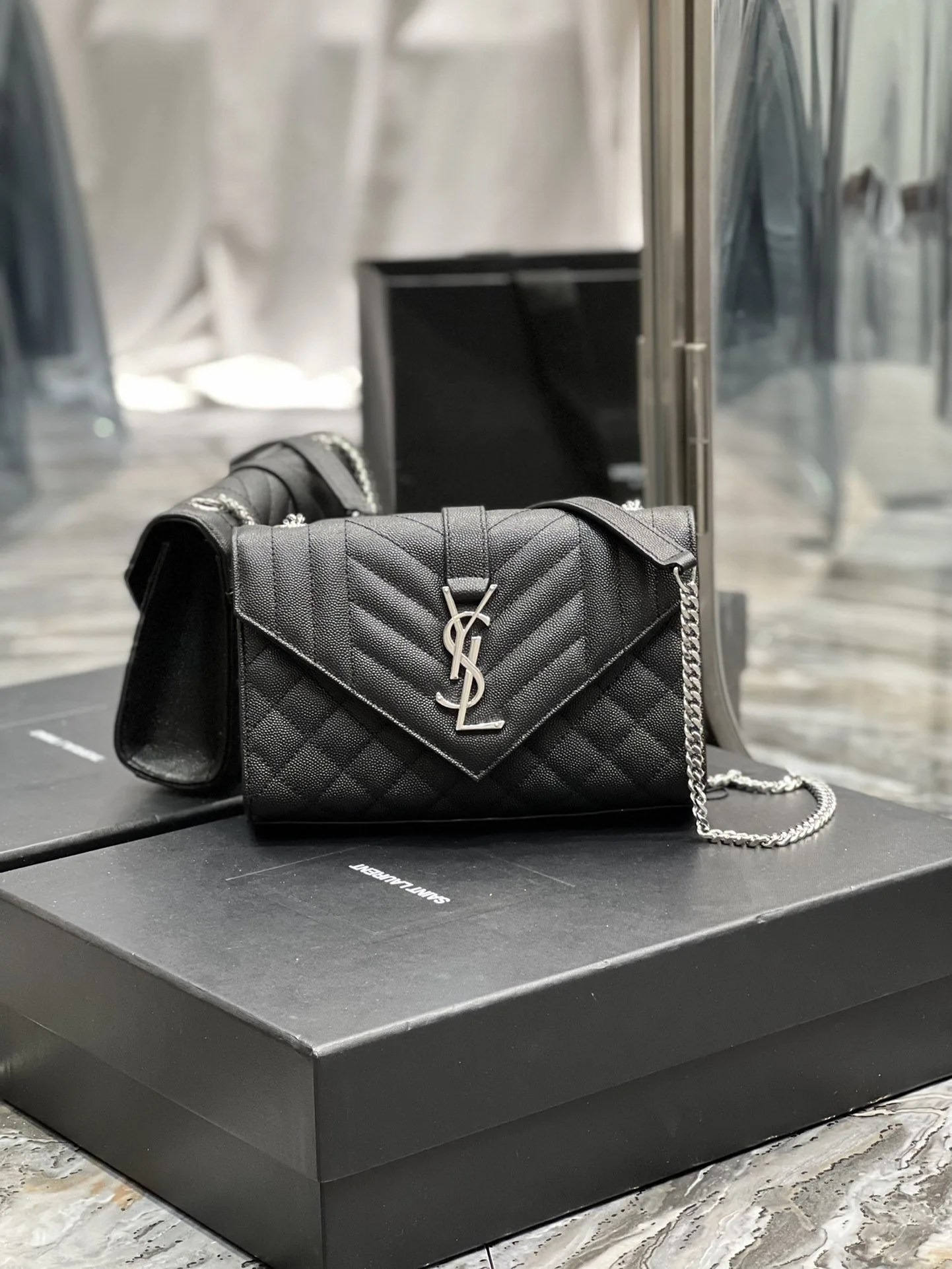 Saint Laurent Small
