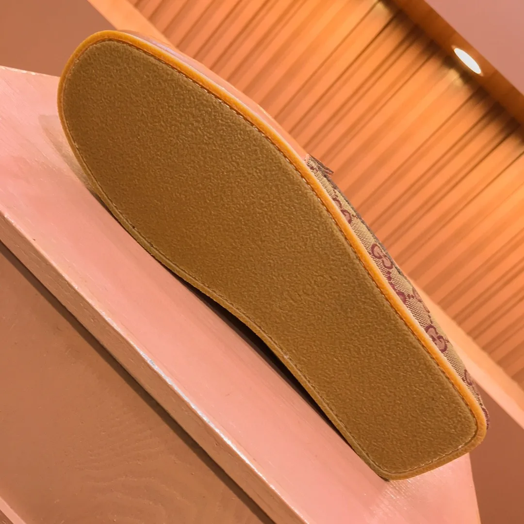 Alternative view of Gucci Men’s Loafer With Interlocking GG Horsebit In Brown