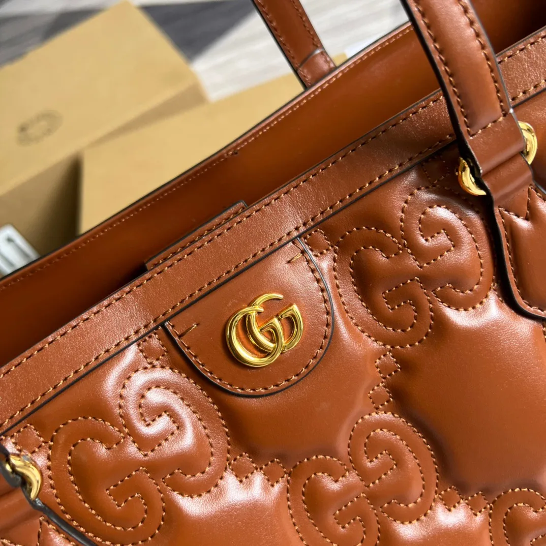 Gucci GG Medium Tote Brown - Image 3