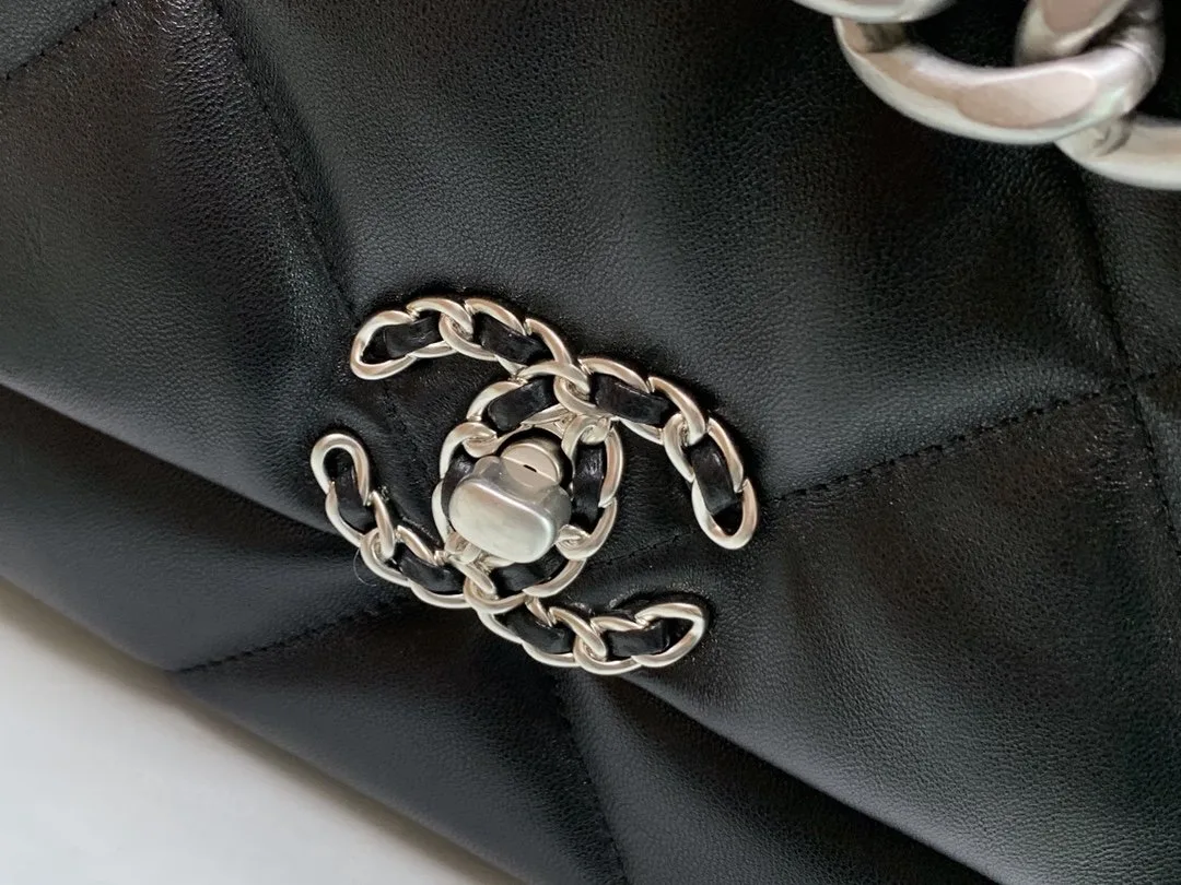 Chanel 19 Maxi Crossbody Bag / Black Silver Hardware - Image 7