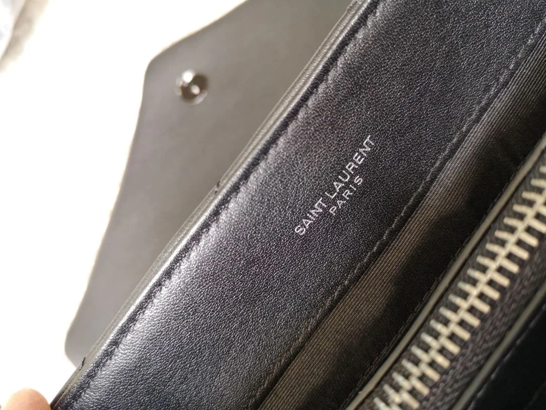 Saint Laurent Lou Lou Medium Chain Bag Black / YSL - Image 7
